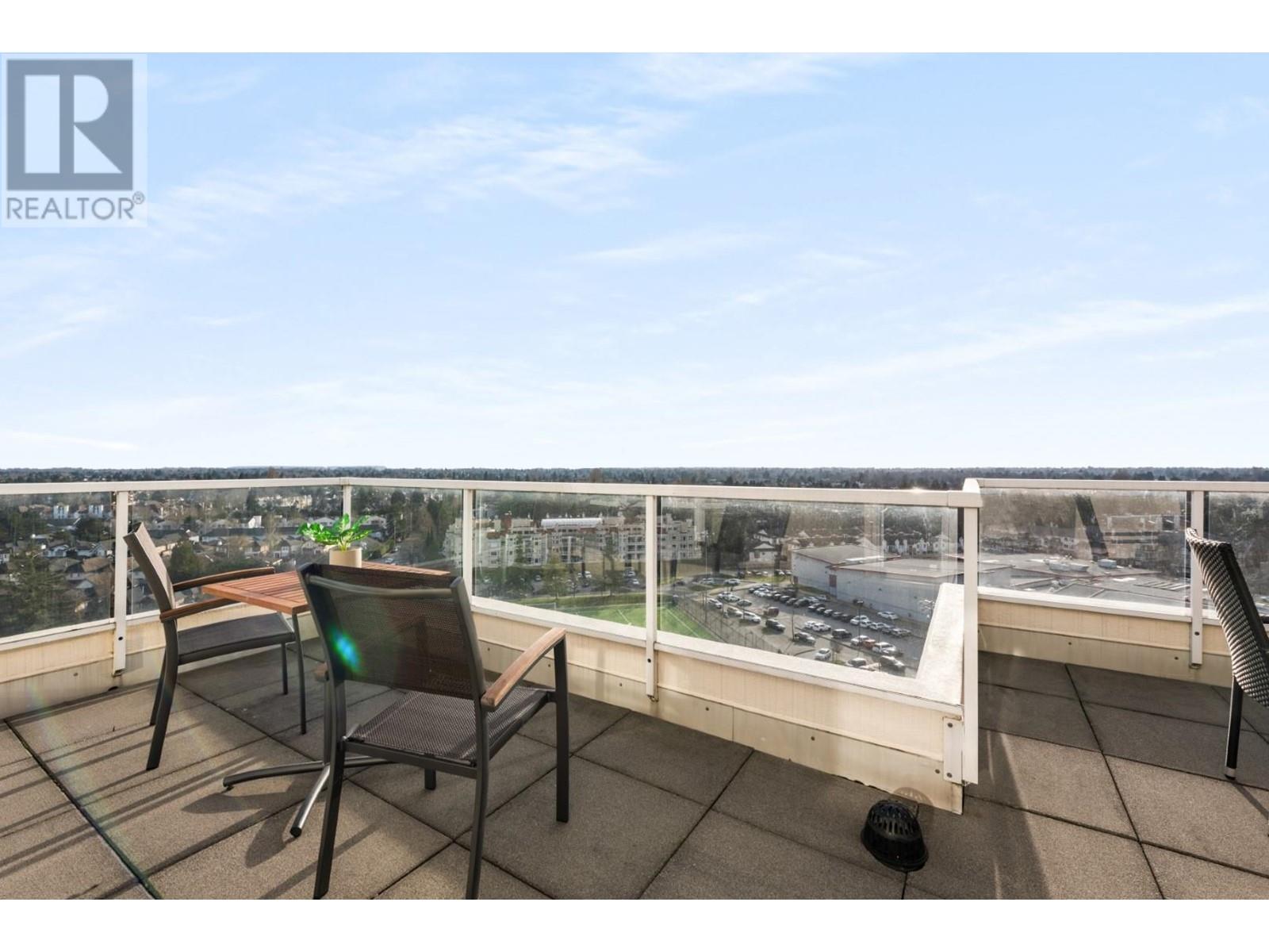 Listing Picture 28 of 40 : 1402 7760 GRANVILLE AVENUE, Richmond / 烈治文 - 魯藝地產 Yvonne Lu Group - MLS Medallion Club Member