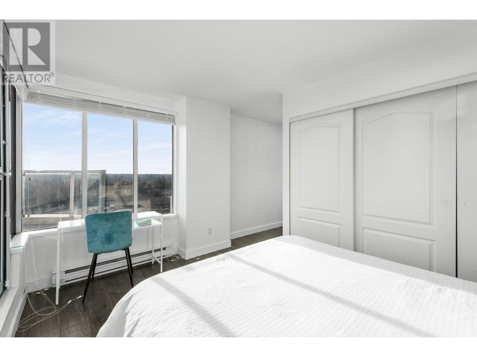 Listing Picture 19 of 40 : 1402 7760 GRANVILLE AVENUE, Richmond / 烈治文 - 魯藝地產 Yvonne Lu Group - MLS Medallion Club Member