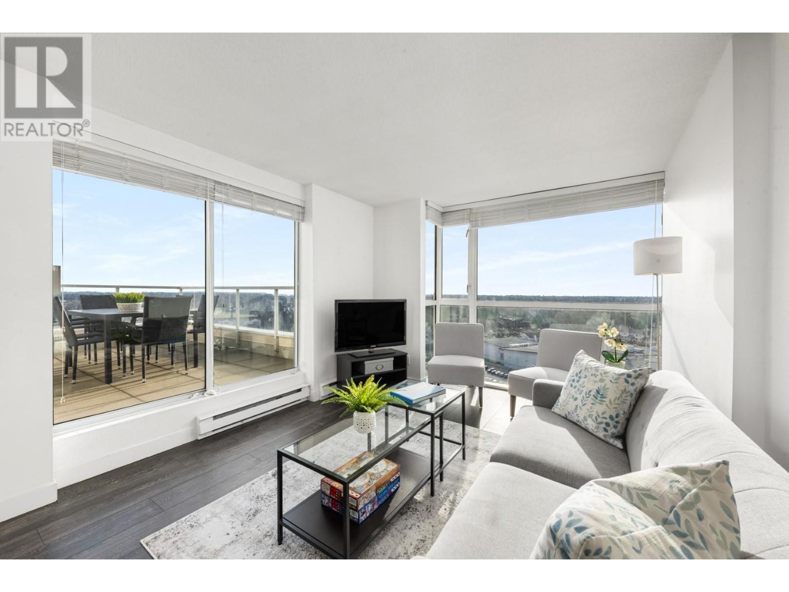Listing Picture 10 of 40 : 1402 7760 GRANVILLE AVENUE, Richmond / 烈治文 - 魯藝地產 Yvonne Lu Group - MLS Medallion Club Member
