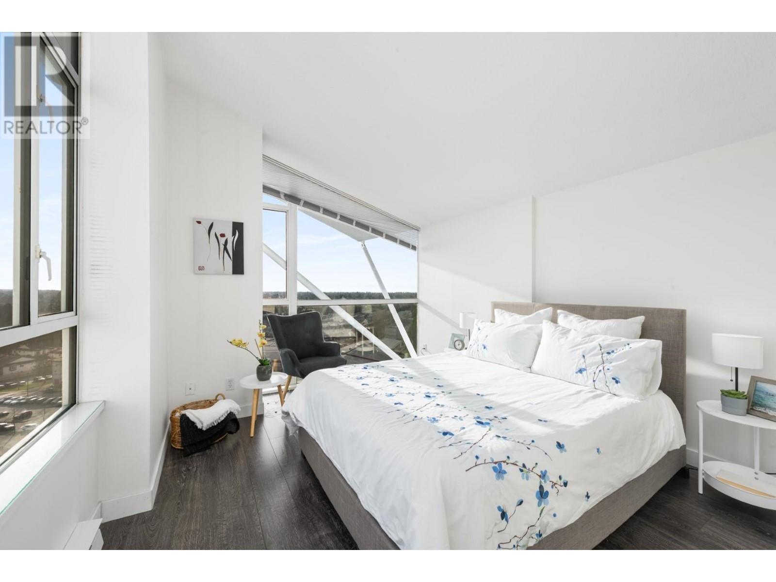 Listing Picture 12 of 40 : 1402 7760 GRANVILLE AVENUE, Richmond / 烈治文 - 魯藝地產 Yvonne Lu Group - MLS Medallion Club Member