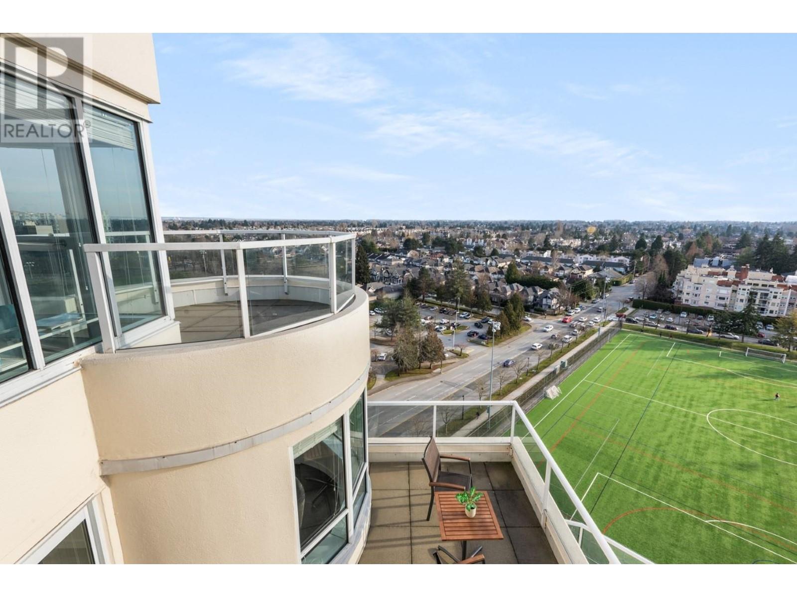 Listing Picture 33 of 40 : 1402 7760 GRANVILLE AVENUE, Richmond / 烈治文 - 魯藝地產 Yvonne Lu Group - MLS Medallion Club Member