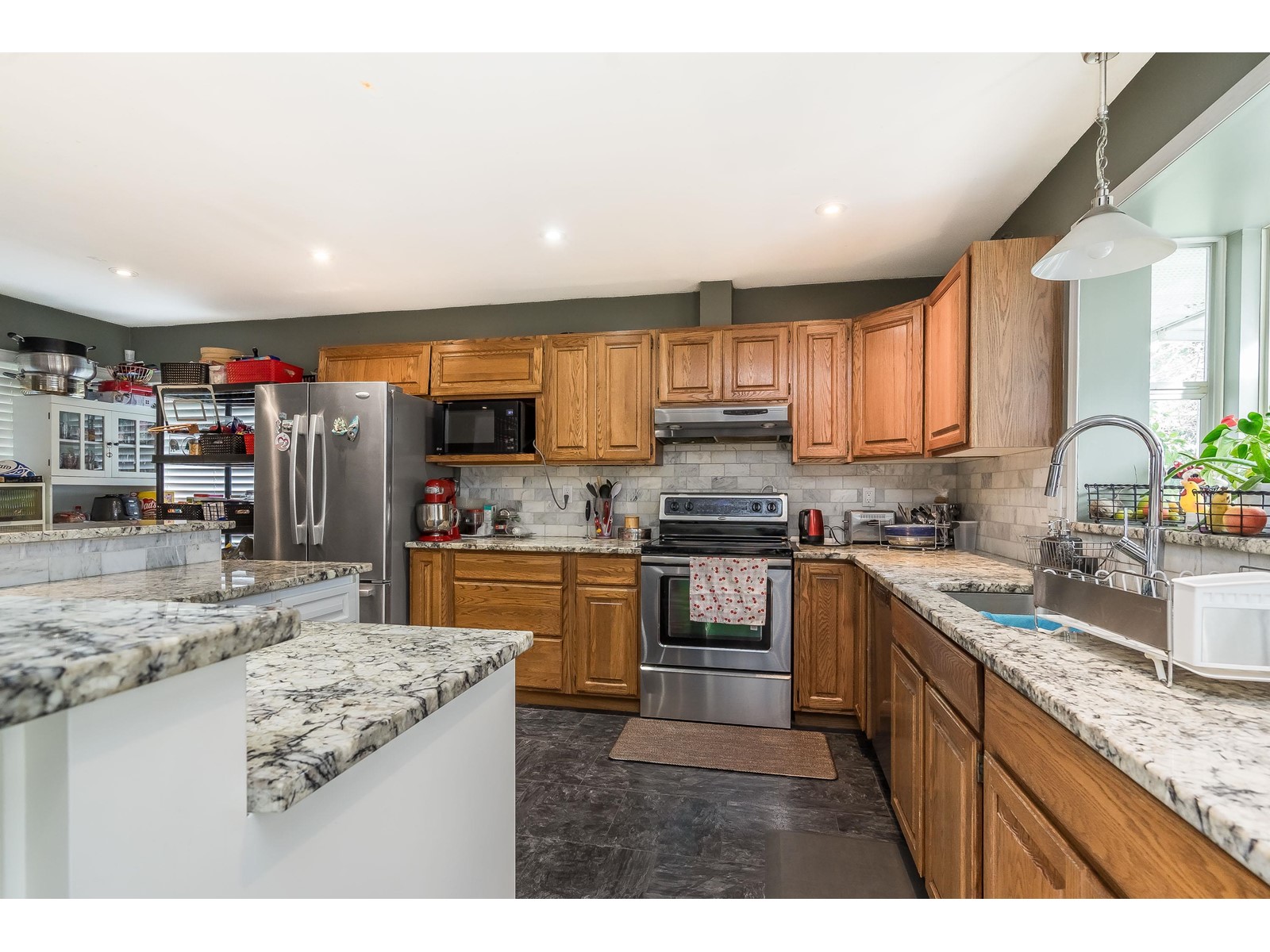 16738 79a Avenue, Surrey, British Columbia  V4N 0J1 - Photo 10 - R2973588