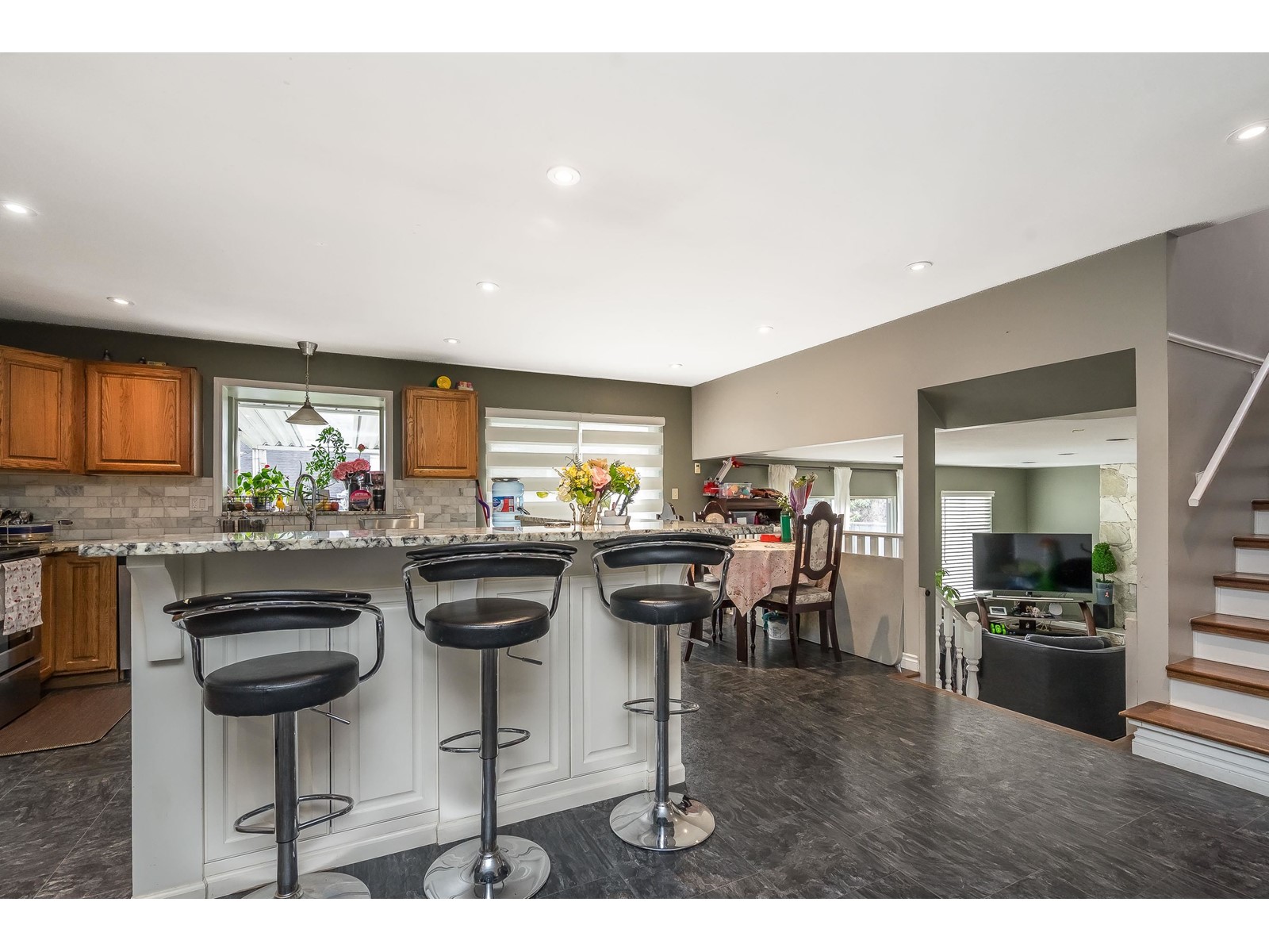 16738 79a Avenue, Surrey, British Columbia  V4N 0J1 - Photo 11 - R2973588