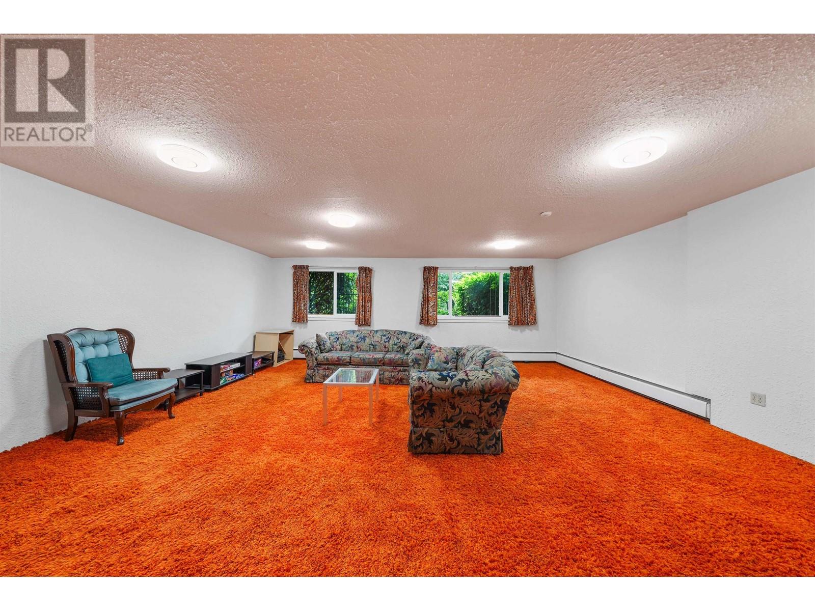 Listing Picture 25 of 29 : 302 371 ELLESMERE AVENUE, Burnaby / 本拿比 - 魯藝地產 Yvonne Lu Group - MLS Medallion Club Member