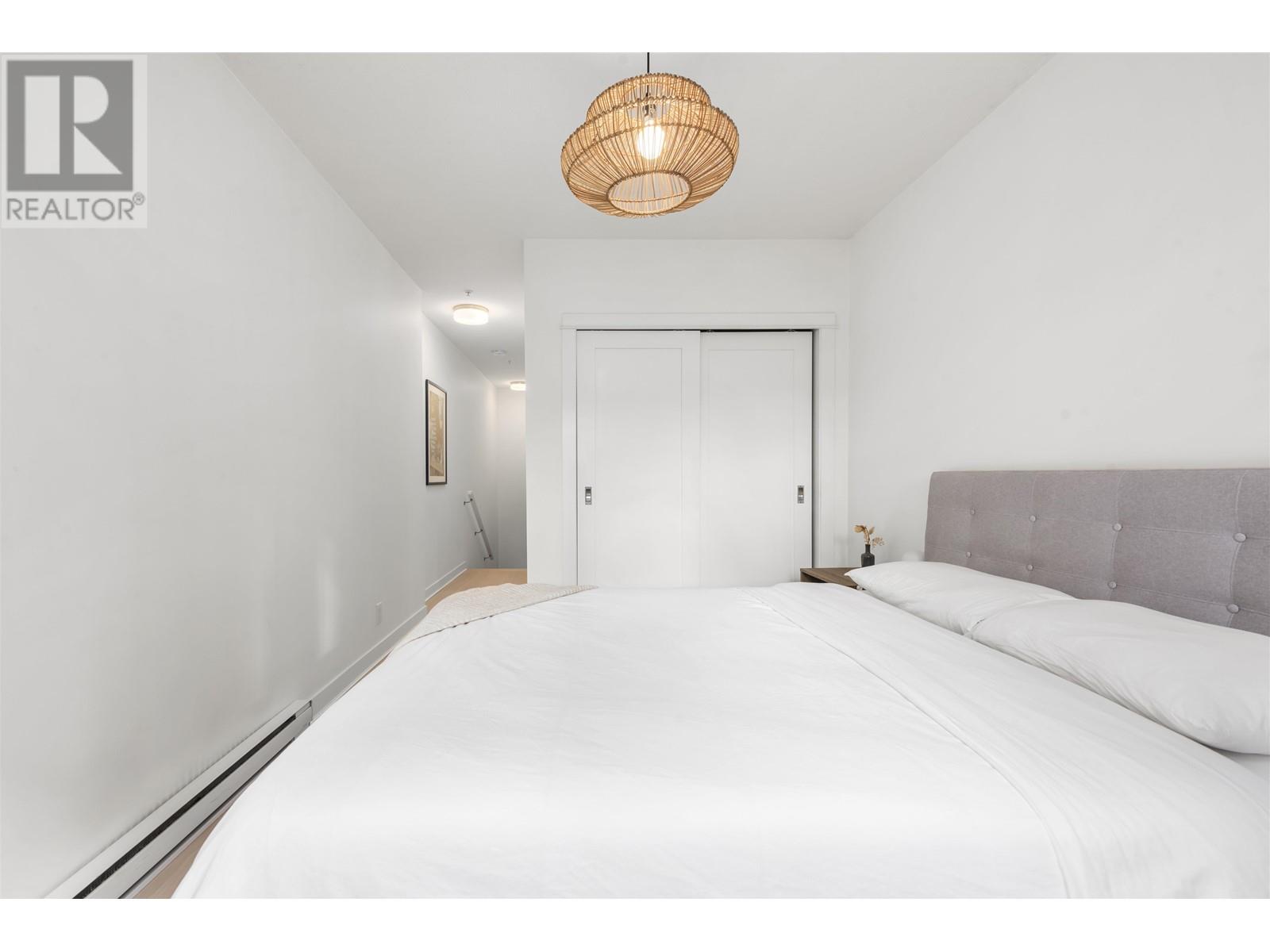 3429 Porter Street, Vancouver, British Columbia  V5N 4H2 - Photo 13 - R2973680