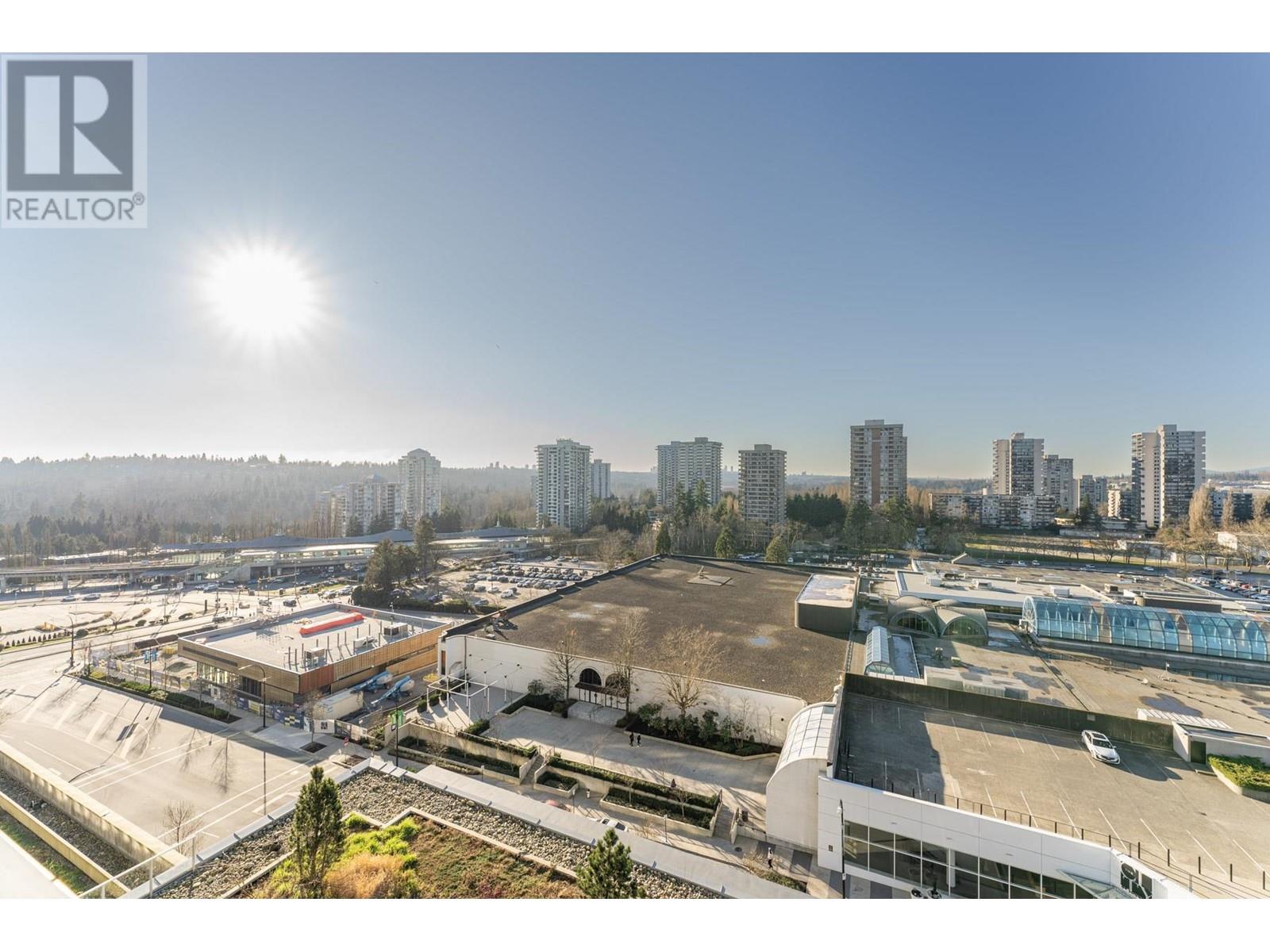 Listing Picture 16 of 25 : 709 3809 EVERGREEN PLACE, Burnaby / 本拿比 - 魯藝地產 Yvonne Lu Group - MLS Medallion Club Member