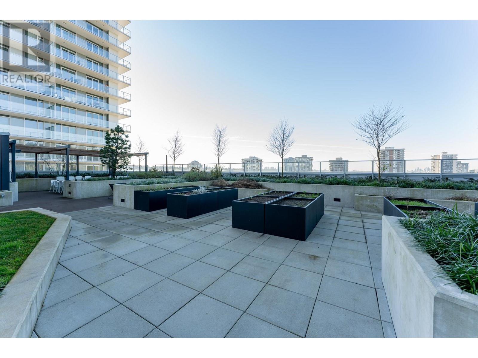 Listing Picture 18 of 25 : 709 3809 EVERGREEN PLACE, Burnaby / 本拿比 - 魯藝地產 Yvonne Lu Group - MLS Medallion Club Member