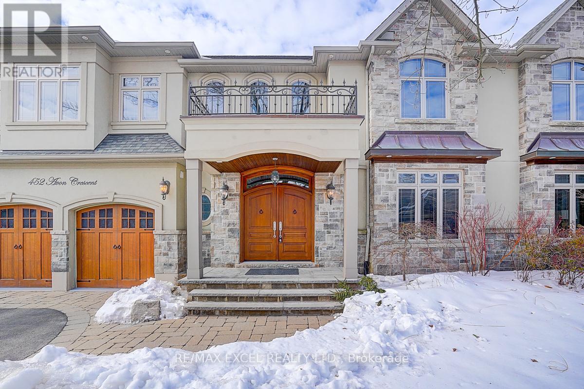 Property at 452 AVON CRESCENT image 2