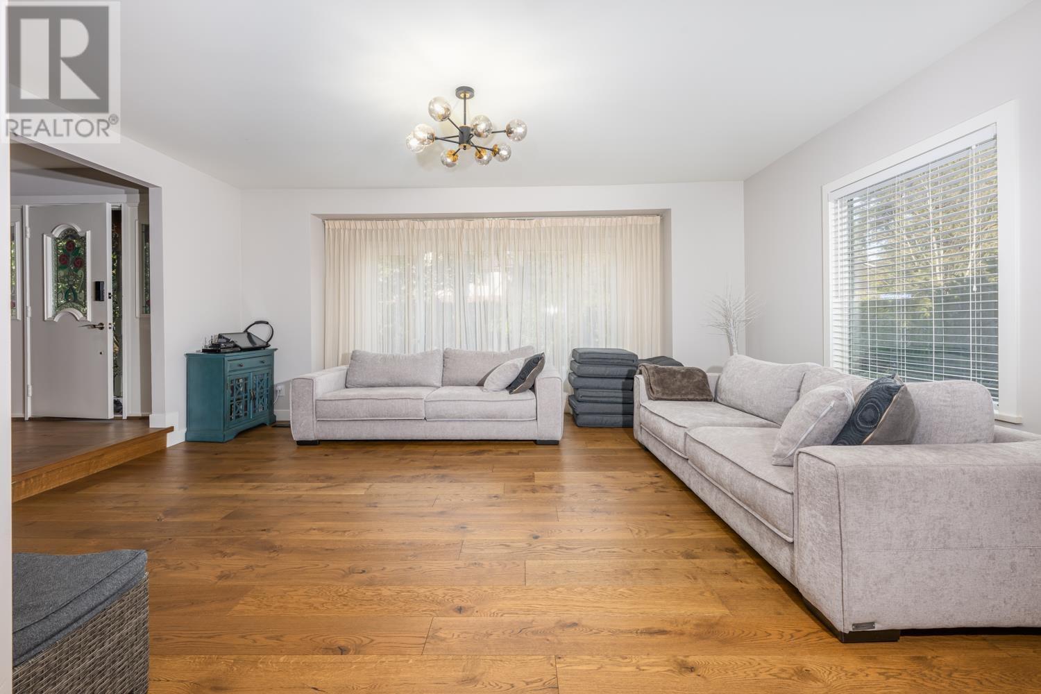 Property at 5202 SPRUCEFEILD ROAD image 3