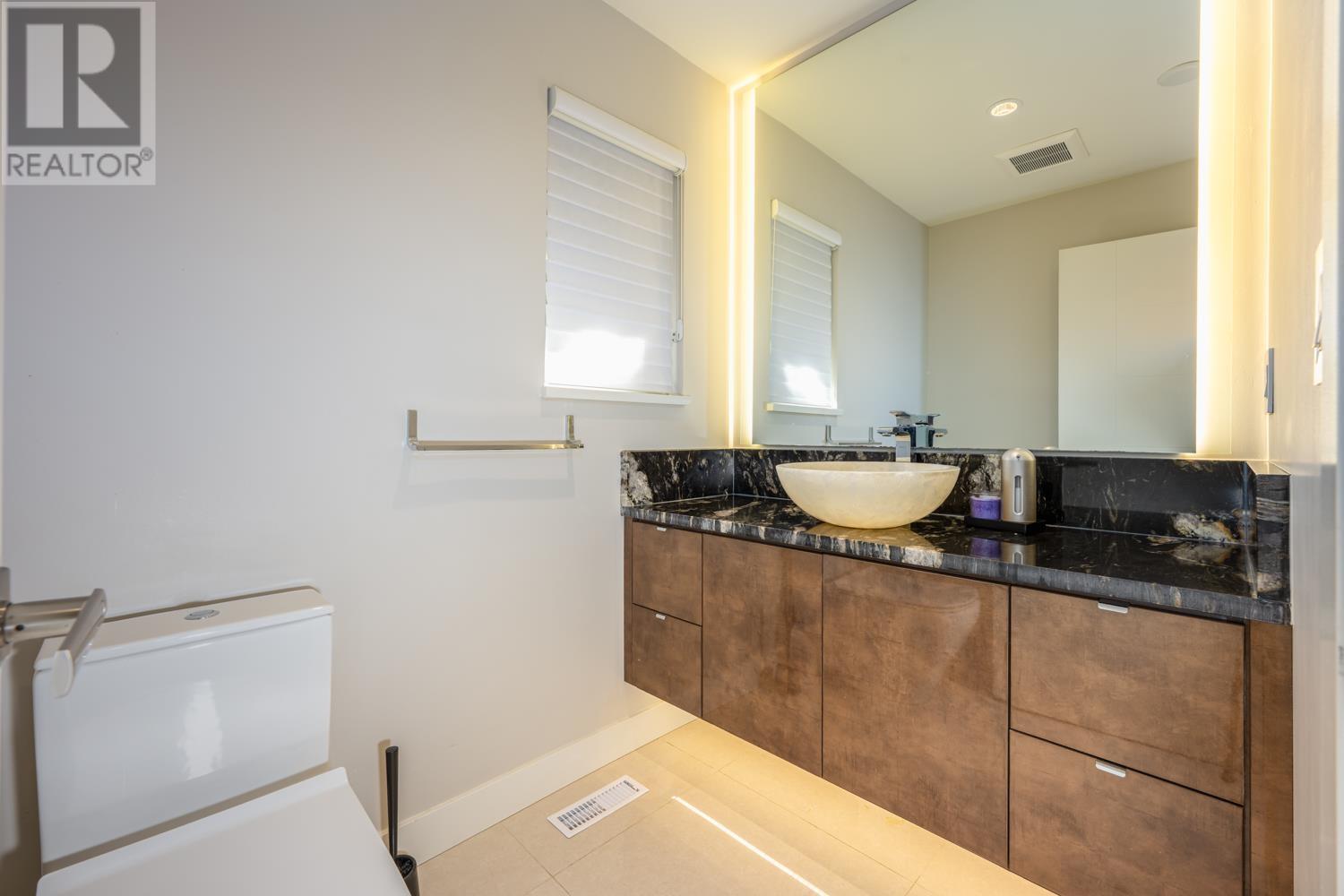5202 Sprucefeild Road, West Vancouver, British Columbia  V7W 2X6 - Photo 12 - R2973683