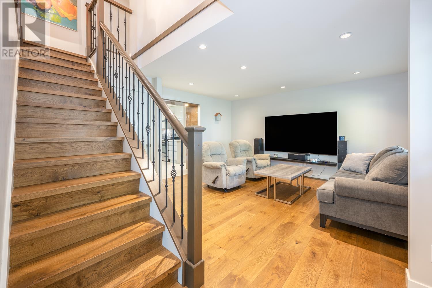 5202 Sprucefeild Road, West Vancouver, British Columbia  V7W 2X6 - Photo 10 - R2973683