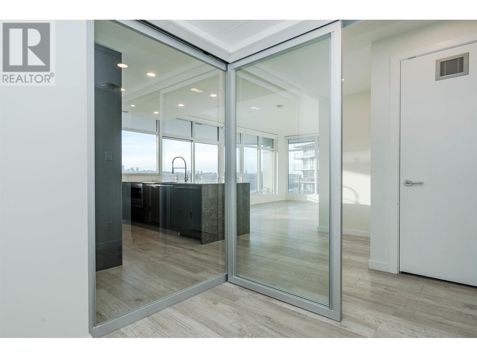 Listing Picture 18 of 40 : 1306 5333 GORING STREET, Burnaby / 本拿比 - 魯藝地產 Yvonne Lu Group - MLS Medallion Club Member