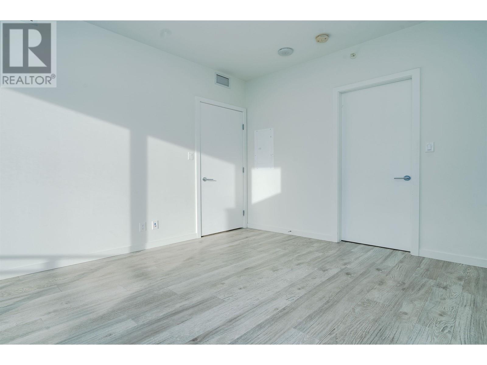 Listing Picture 23 of 40 : 1306 5333 GORING STREET, Burnaby / 本拿比 - 魯藝地產 Yvonne Lu Group - MLS Medallion Club Member