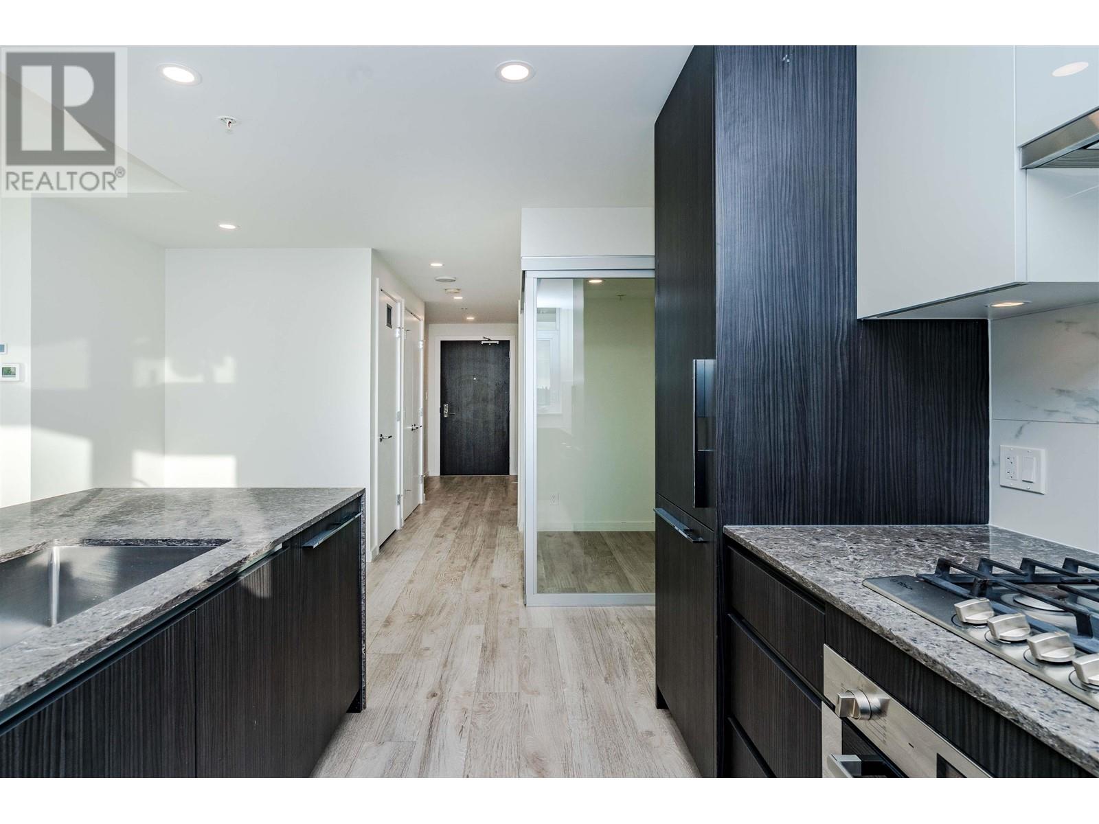 Listing Picture 15 of 40 : 1306 5333 GORING STREET, Burnaby / 本拿比 - 魯藝地產 Yvonne Lu Group - MLS Medallion Club Member