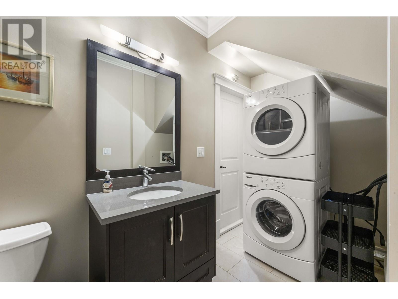 8371 Ash Street, Richmond, British Columbia  V6Y 2S4 - Photo 33 - R2973530