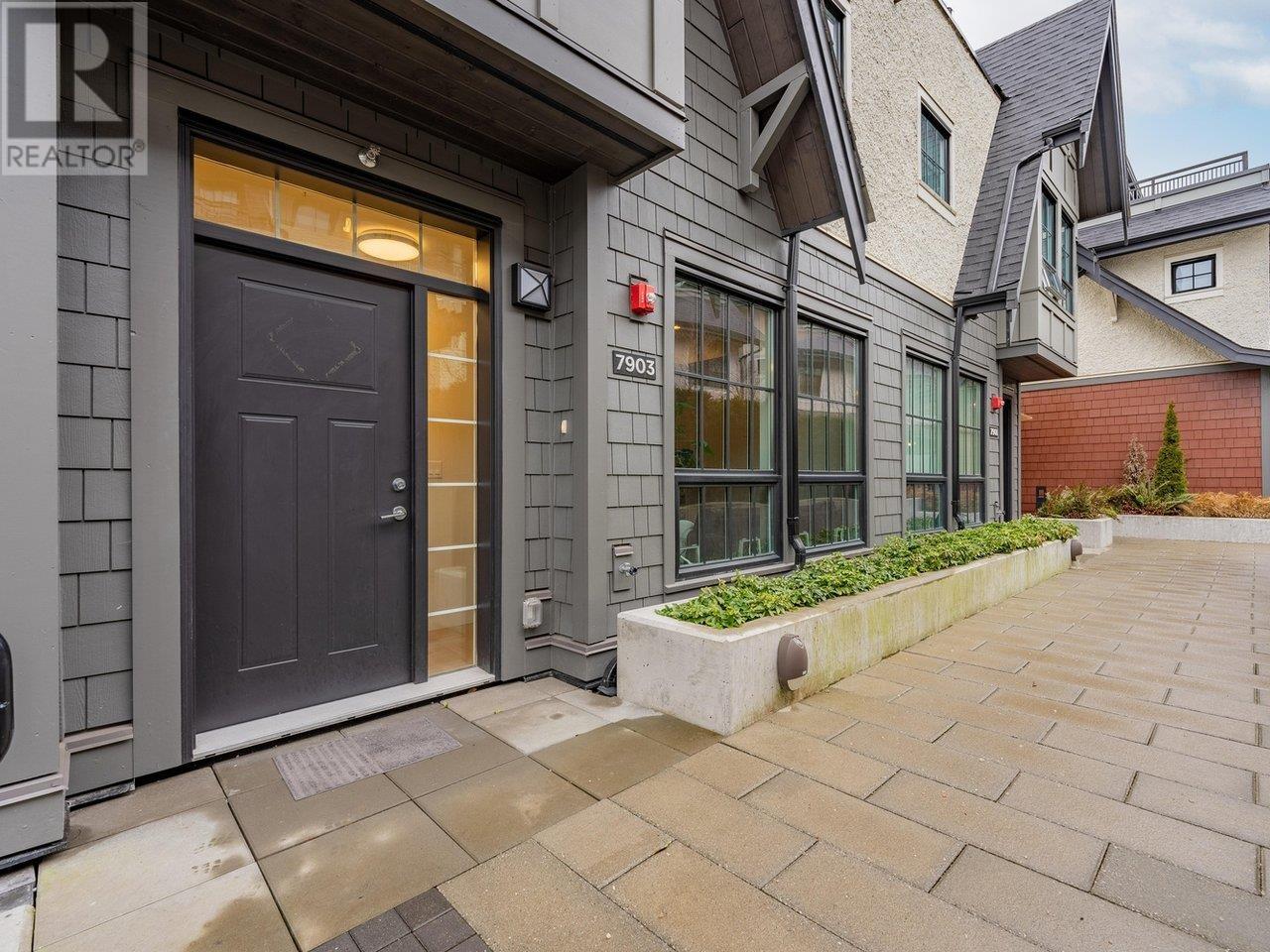 7903 OAK STREET, vancouver, British Columbia