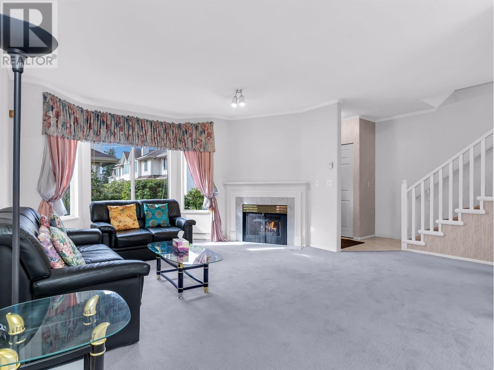 Listing Picture 4 of 40 : 21 3701 THURSTON STREET, Burnaby / 本拿比 - 魯藝地產 Yvonne Lu Group - MLS Medallion Club Member