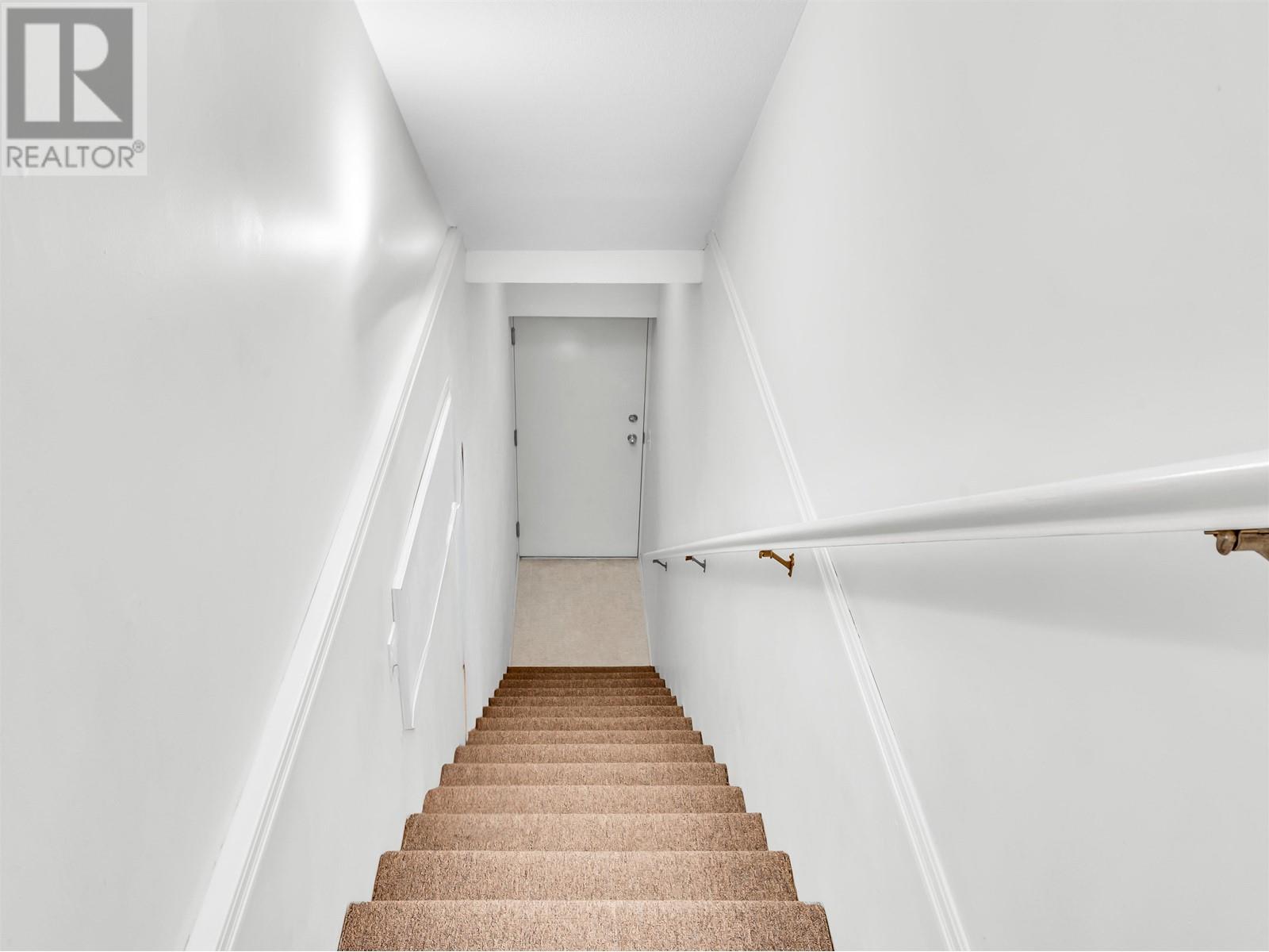 Listing Picture 35 of 40 : 21 3701 THURSTON STREET, Burnaby / 本拿比 - 魯藝地產 Yvonne Lu Group - MLS Medallion Club Member