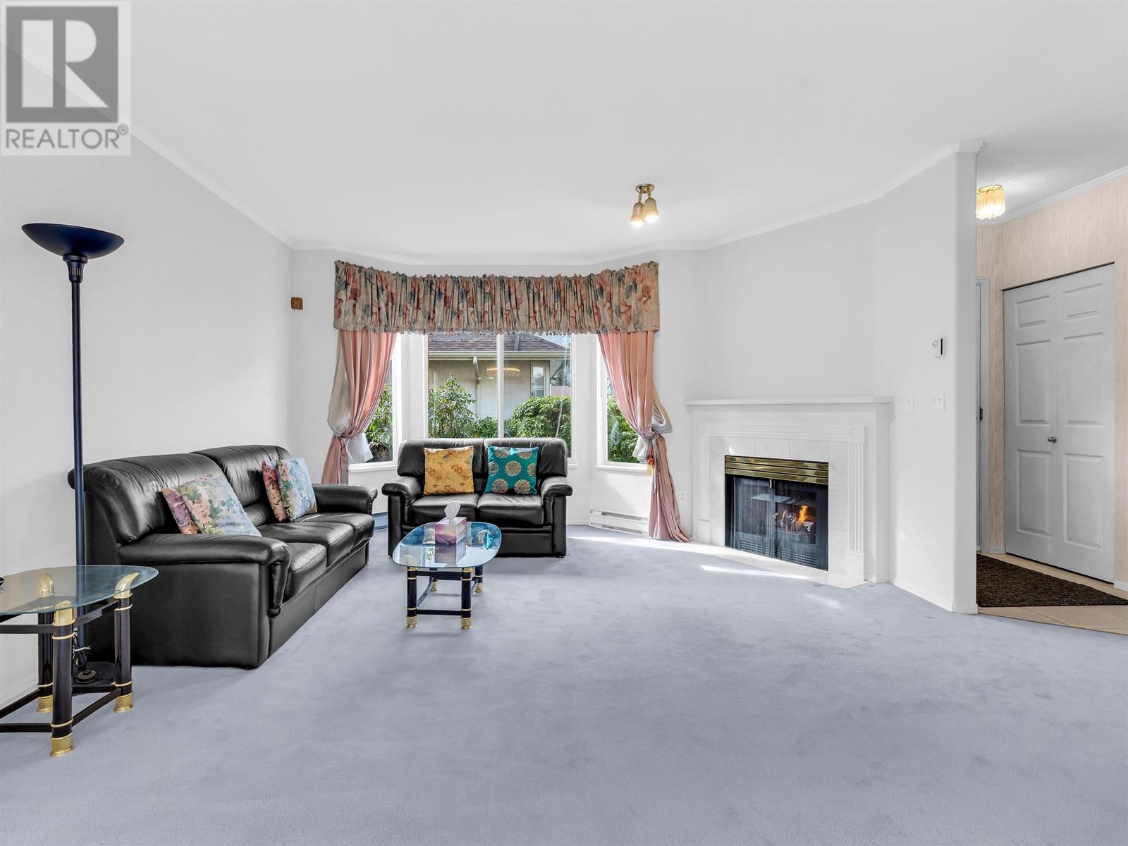 Listing Picture 7 of 40 : 21 3701 THURSTON STREET, Burnaby / 本拿比 - 魯藝地產 Yvonne Lu Group - MLS Medallion Club Member