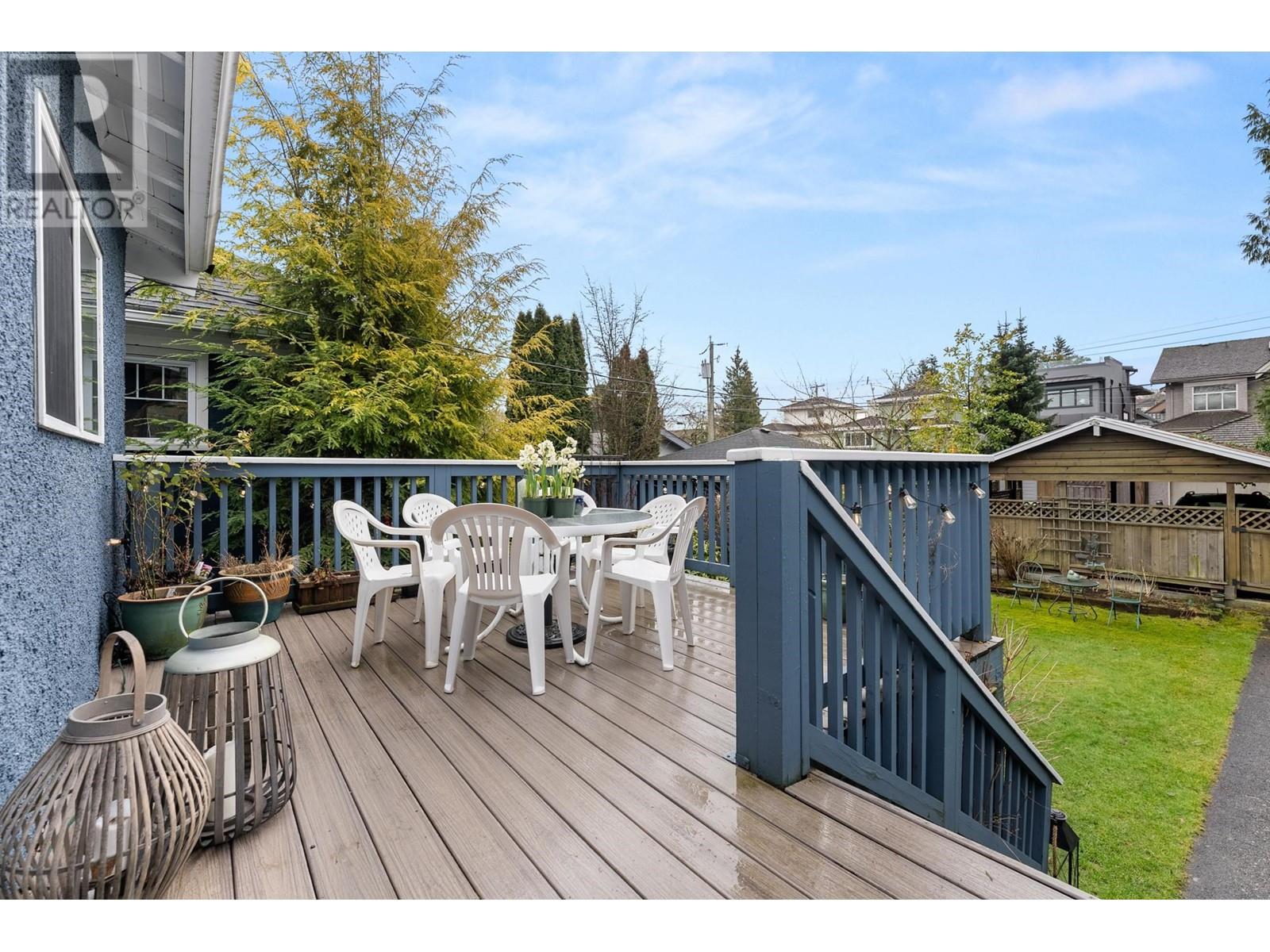 Listing Picture 16 of 31 : 3458 W 13TH AVENUE, Vancouver / 溫哥華 - 魯藝地產 Yvonne Lu Group - MLS Medallion Club Member