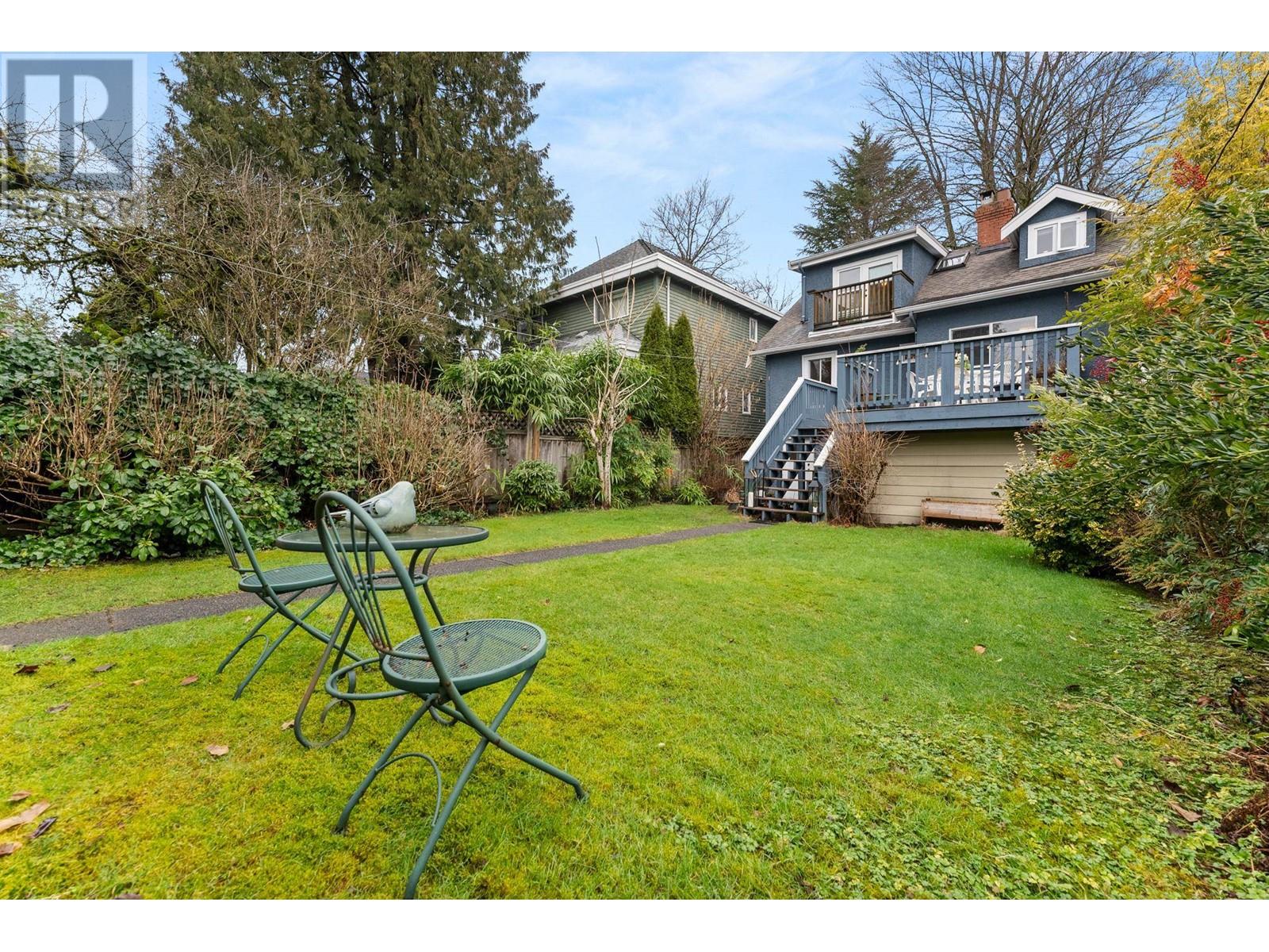 Listing Picture 18 of 31 : 3458 W 13TH AVENUE, Vancouver / 溫哥華 - 魯藝地產 Yvonne Lu Group - MLS Medallion Club Member