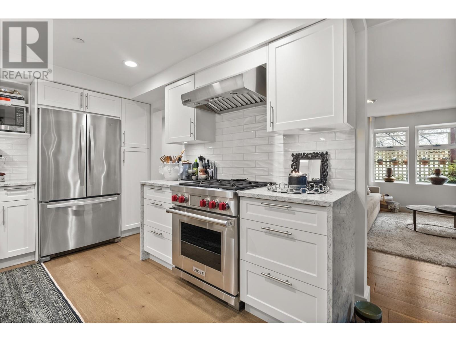 Listing Picture 13 of 33 : 1802 MCNICOLL AVENUE, Vancouver / 溫哥華 - 魯藝地產 Yvonne Lu Group - MLS Medallion Club Member