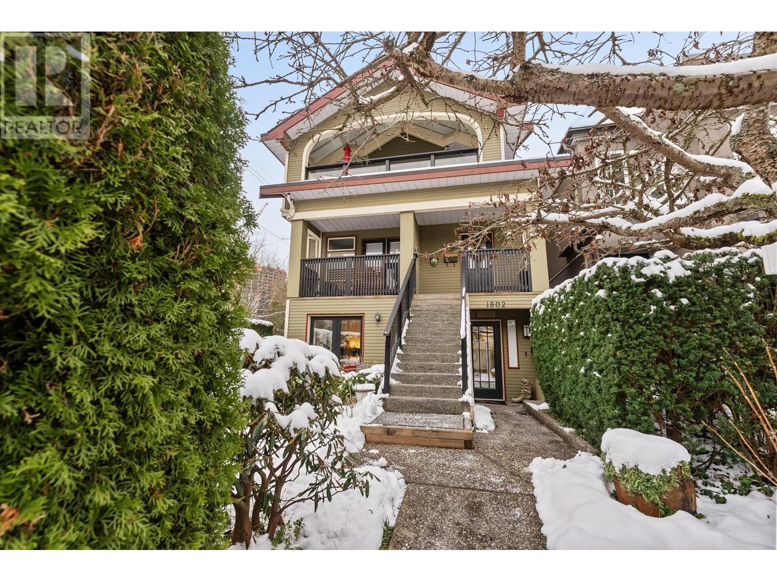 Listing Picture 10 of 33 : 1802 MCNICOLL AVENUE, Vancouver / 溫哥華 - 魯藝地產 Yvonne Lu Group - MLS Medallion Club Member