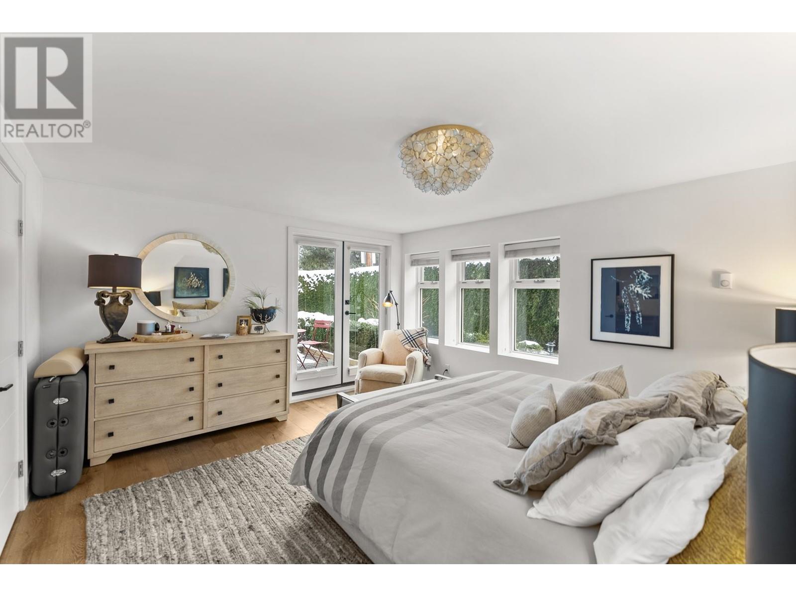 Listing Picture 16 of 33 : 1802 MCNICOLL AVENUE, Vancouver / 溫哥華 - 魯藝地產 Yvonne Lu Group - MLS Medallion Club Member