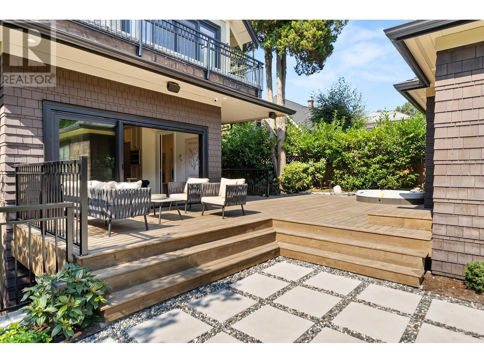 Listing Picture 15 of 40 : 6262 ANGUS DRIVE, Vancouver / 溫哥華 - 魯藝地產 Yvonne Lu Group - MLS Medallion Club Member