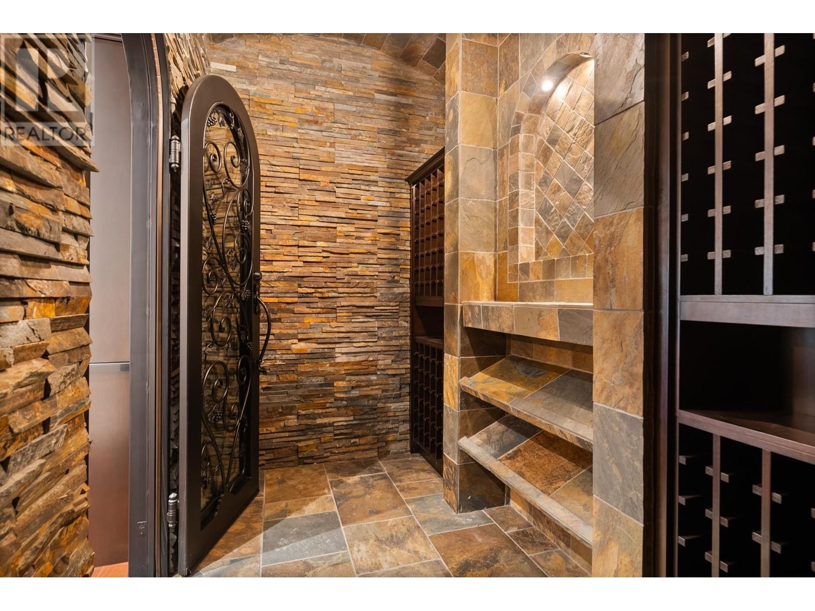 Listing Picture 38 of 40 : 6262 ANGUS DRIVE, Vancouver / 溫哥華 - 魯藝地產 Yvonne Lu Group - MLS Medallion Club Member