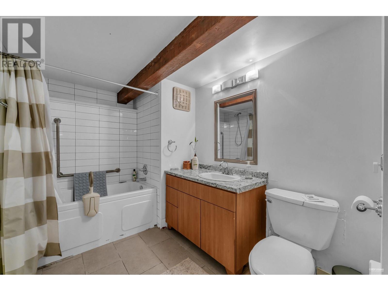 Listing Picture 29 of 40 : 295 W 23RD AVENUE, Vancouver / 溫哥華 - 魯藝地產 Yvonne Lu Group - MLS Medallion Club Member