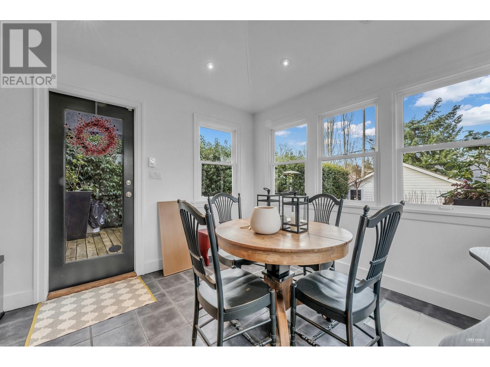 Listing Picture 16 of 40 : 295 W 23RD AVENUE, Vancouver / 溫哥華 - 魯藝地產 Yvonne Lu Group - MLS Medallion Club Member