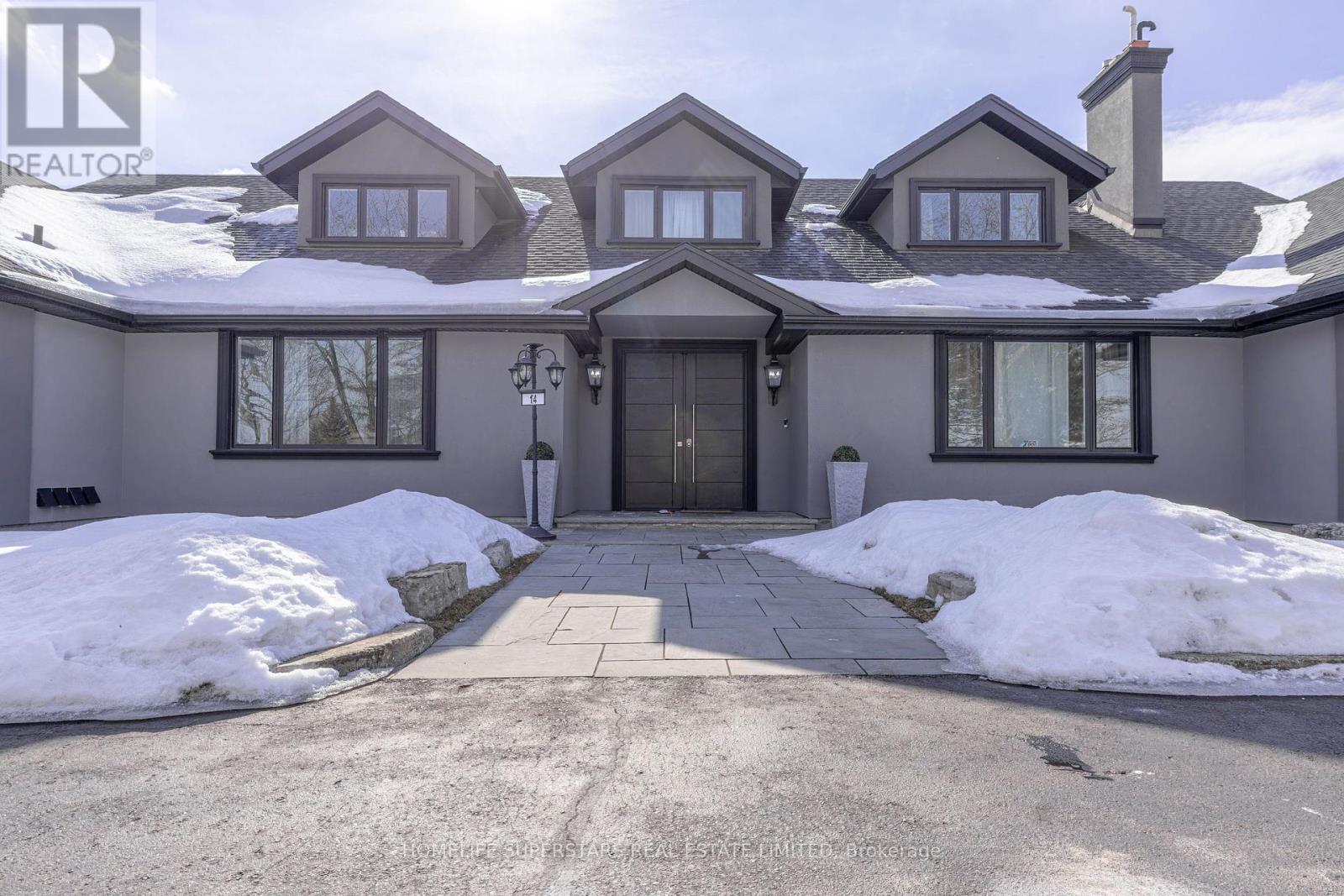 14 Bowman Avenue, Brampton (Toronto Gore Rural Estate), Ontario  L6P 0X5 - Photo 2 - W12000986