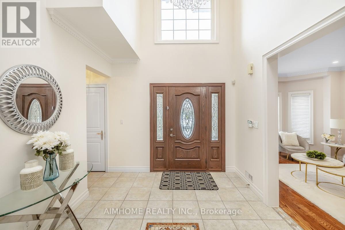 Property at 81 SOMERSET CRESCENT image 2