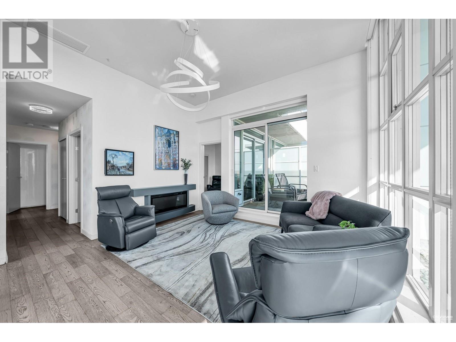 Listing Picture 5 of 40 : 2703 161 W GEORGIA STREET, Vancouver / 溫哥華 - 魯藝地產 Yvonne Lu Group - MLS Medallion Club Member