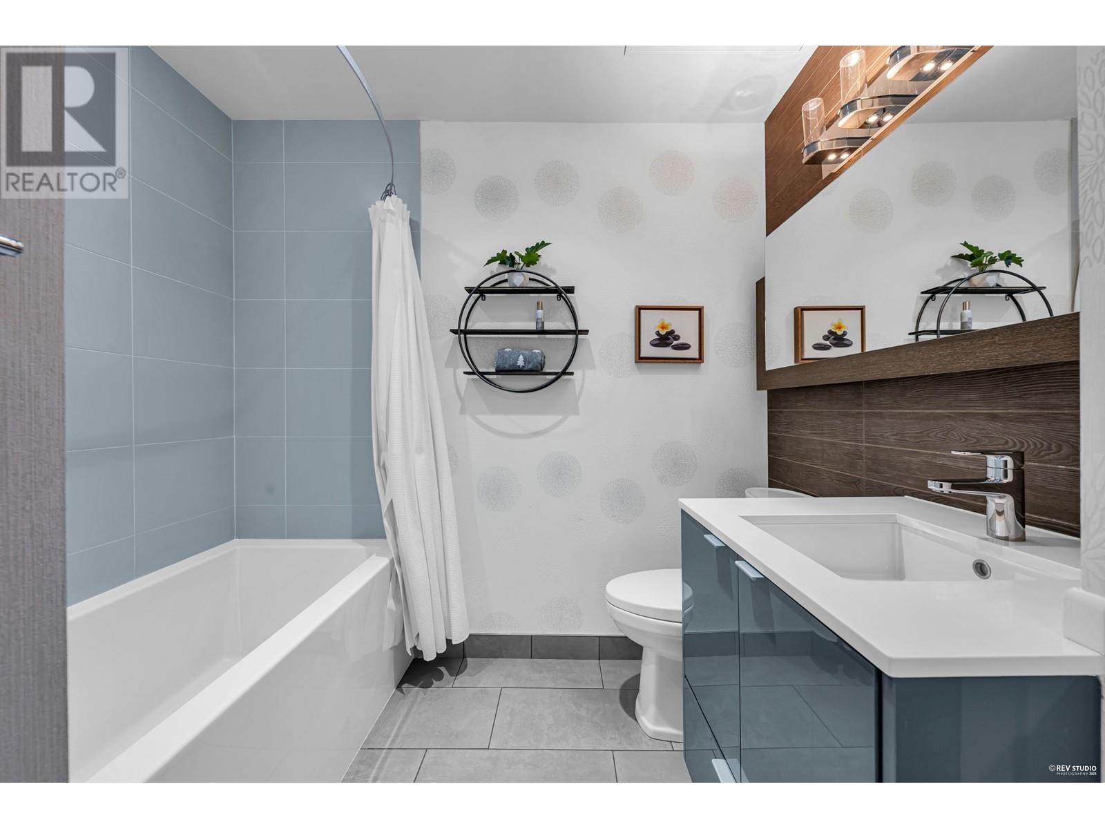 Listing Picture 28 of 40 : 2703 161 W GEORGIA STREET, Vancouver / 溫哥華 - 魯藝地產 Yvonne Lu Group - MLS Medallion Club Member