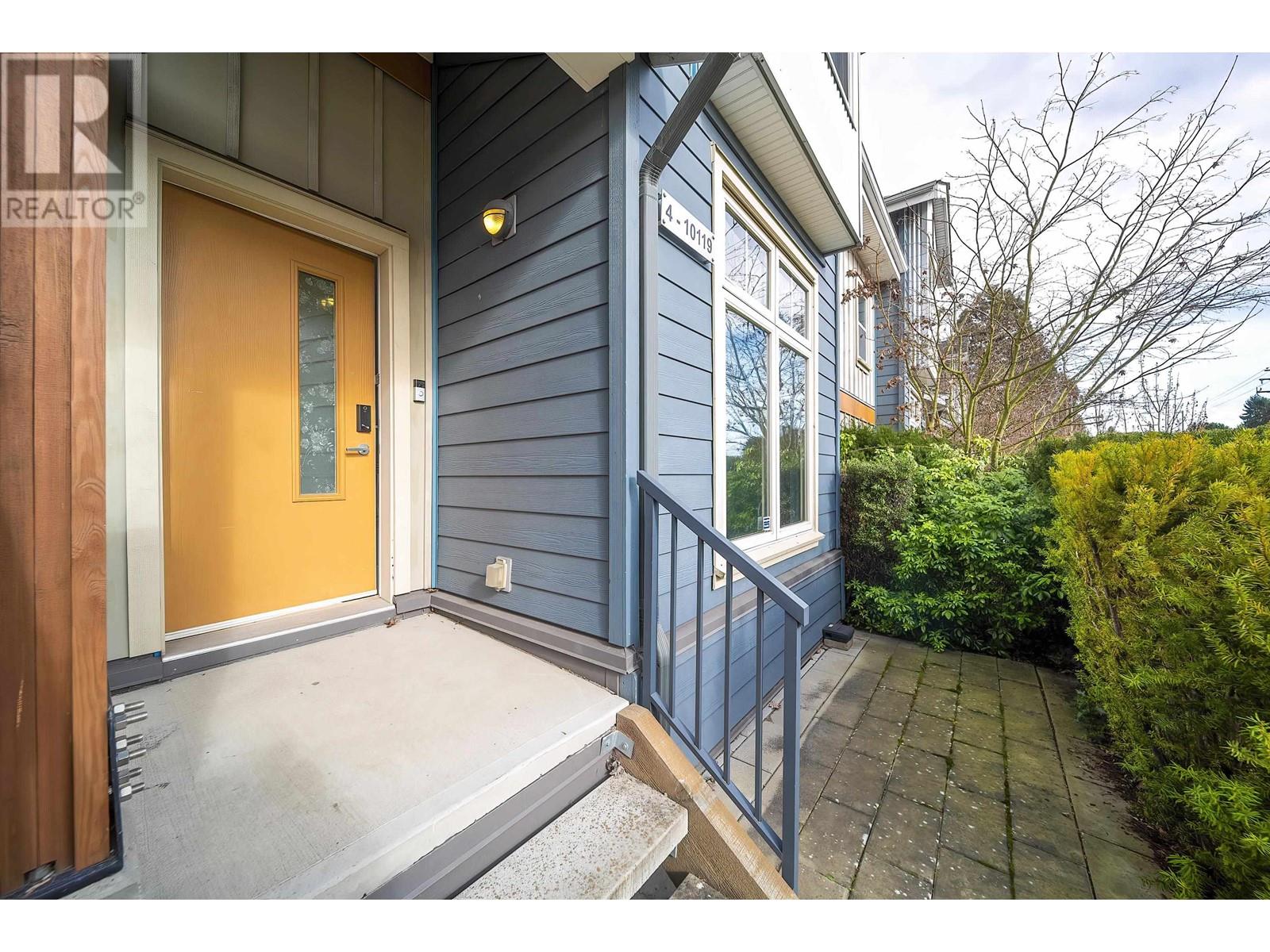 Listing Picture 2 of 31 : 4 10119 RIVER DRIVE, Richmond / 烈治文 - 魯藝地產 Yvonne Lu Group - MLS Medallion Club Member
