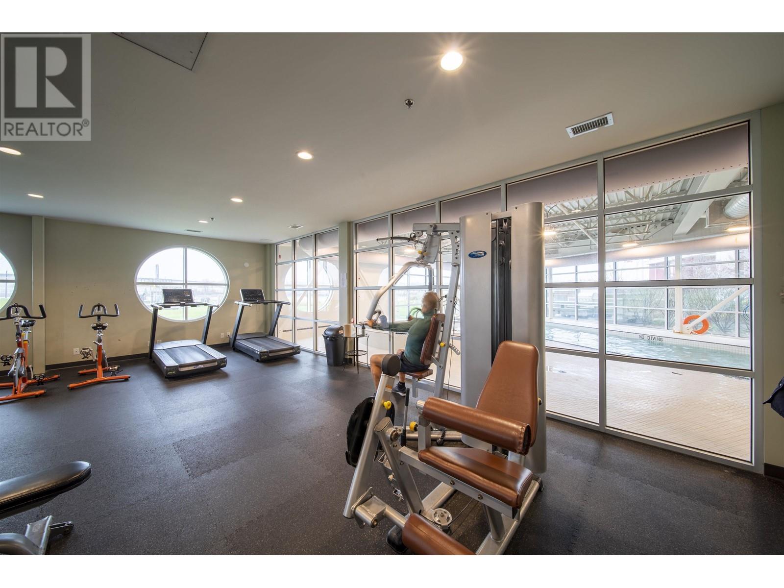 Listing Picture 21 of 31 : 4 10119 RIVER DRIVE, Richmond / 烈治文 - 魯藝地產 Yvonne Lu Group - MLS Medallion Club Member