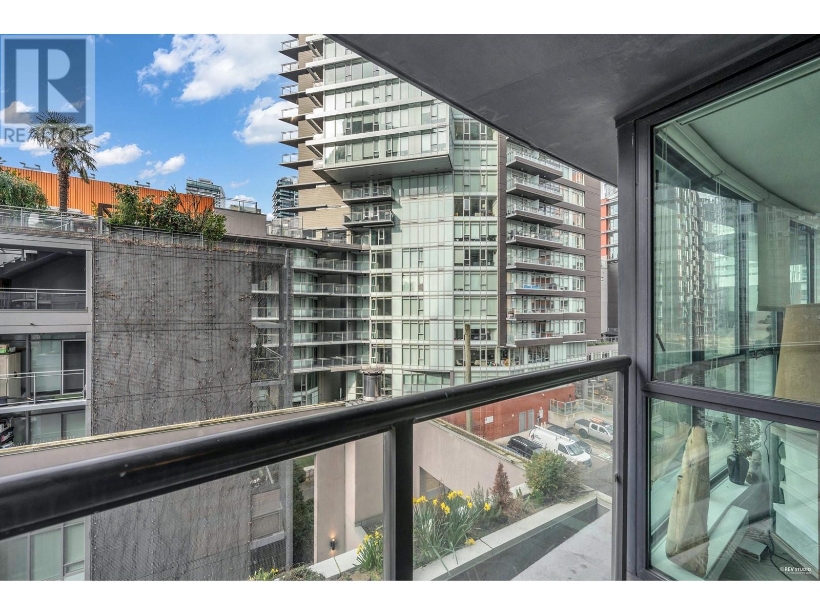 Listing Picture 15 of 33 : 606 501 PACIFIC STREET, Vancouver / 溫哥華 - 魯藝地產 Yvonne Lu Group - MLS Medallion Club Member