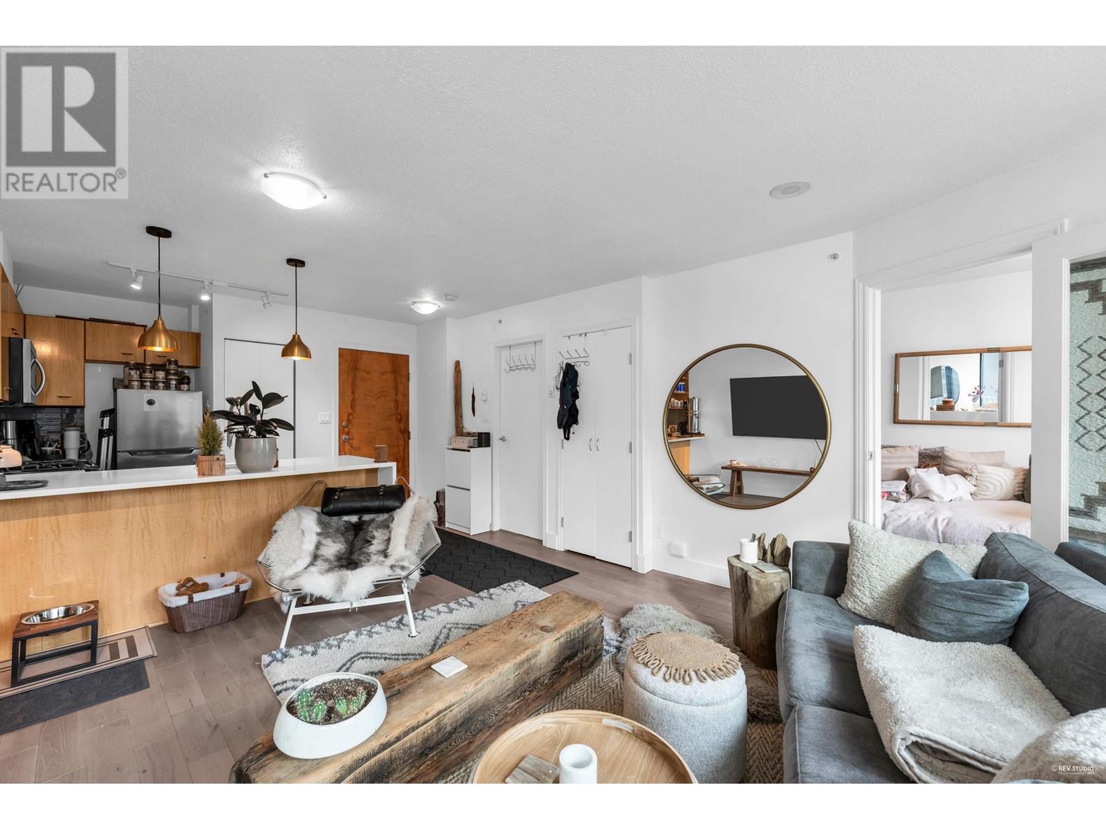 Listing Picture 5 of 33 : 606 501 PACIFIC STREET, Vancouver / 溫哥華 - 魯藝地產 Yvonne Lu Group - MLS Medallion Club Member