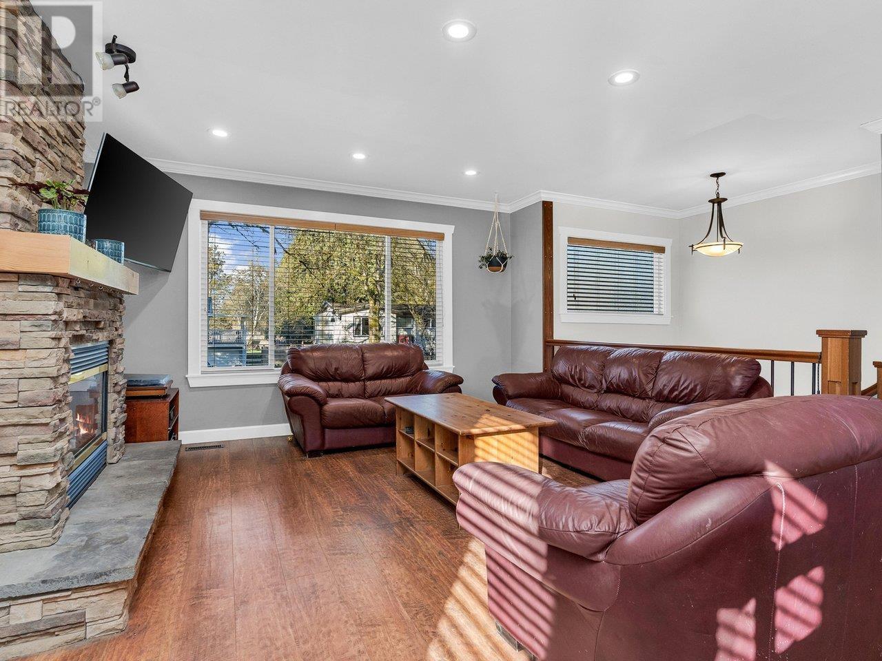 11610 211 Street, Maple Ridge, British Columbia  V2X 7T6 - Photo 3 - R2972832