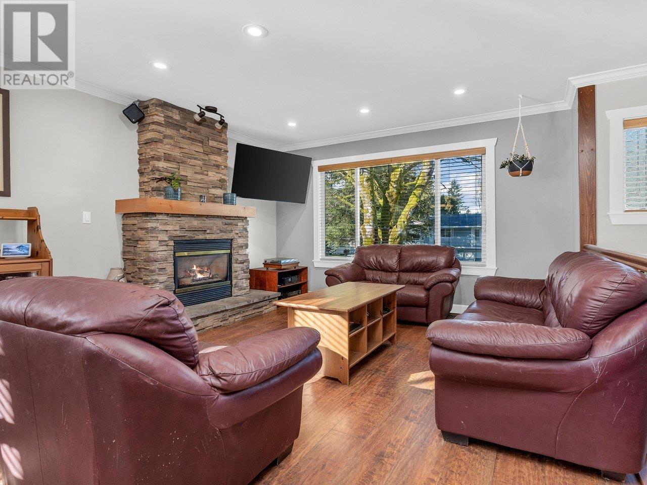 11610 211 Street, Maple Ridge, British Columbia  V2X 7T6 - Photo 2 - R2972832