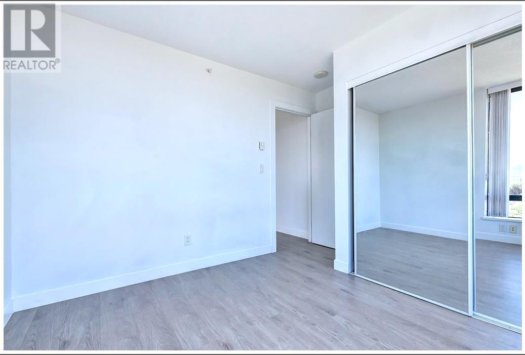 Listing Picture 16 of 36 : 1908 7325 ARCOLA STREET, Burnaby / 本拿比 - 魯藝地產 Yvonne Lu Group - MLS Medallion Club Member