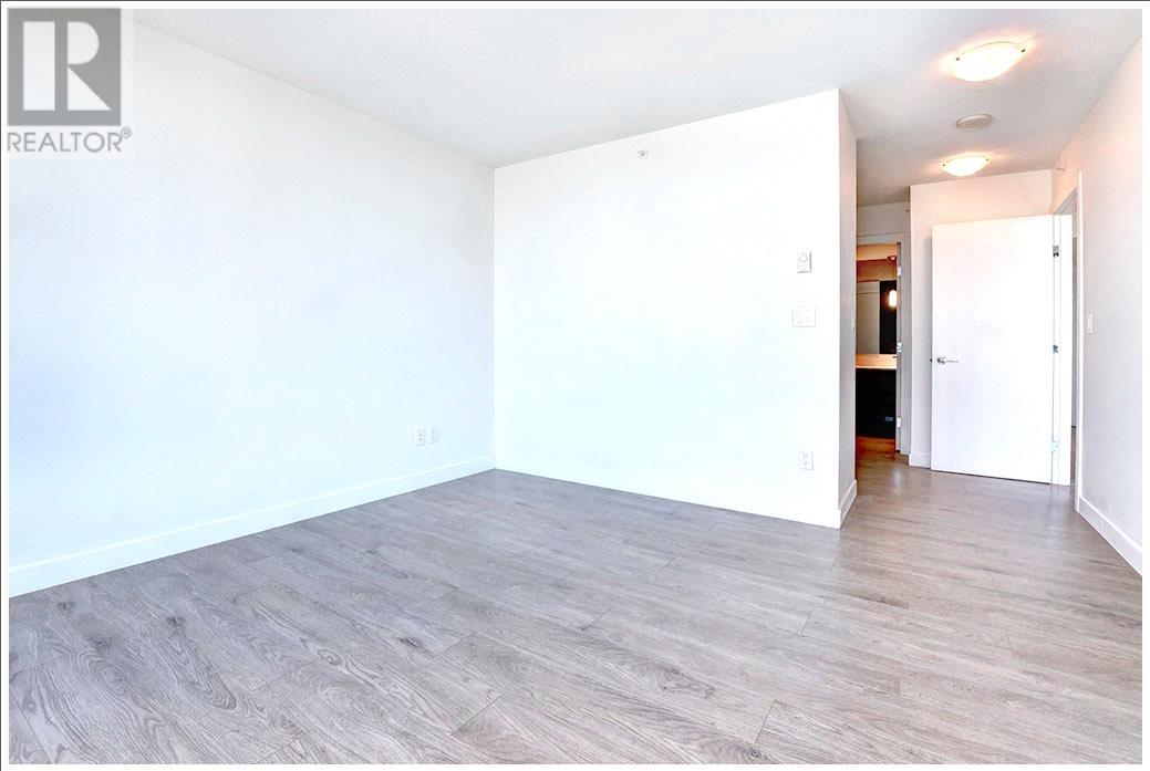 Listing Picture 13 of 36 : 1908 7325 ARCOLA STREET, Burnaby / 本拿比 - 魯藝地產 Yvonne Lu Group - MLS Medallion Club Member