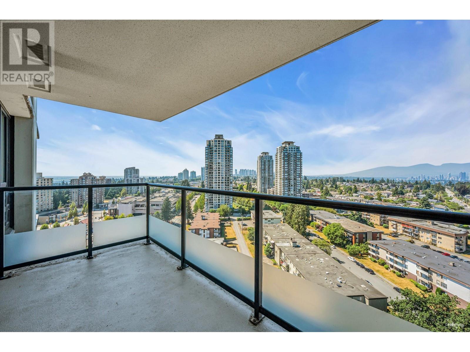Listing Picture 19 of 36 : 1908 7325 ARCOLA STREET, Burnaby / 本拿比 - 魯藝地產 Yvonne Lu Group - MLS Medallion Club Member