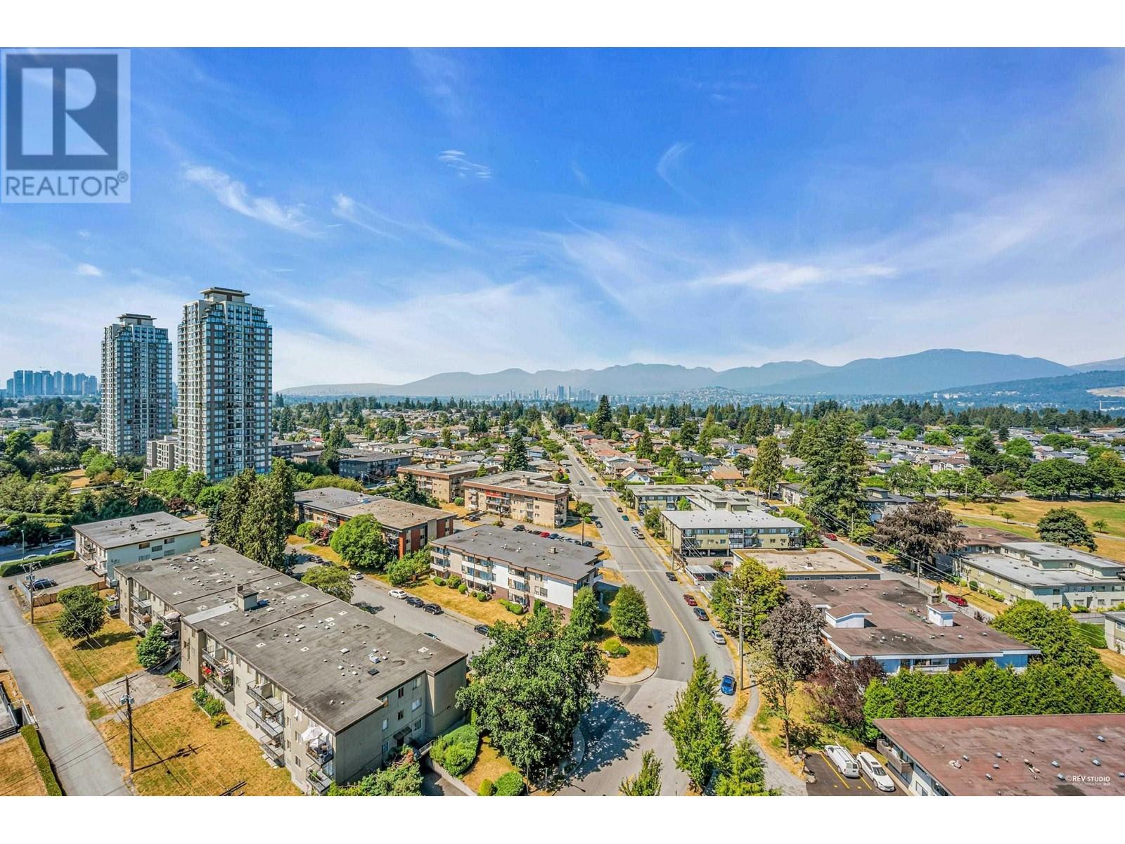 Listing Picture 21 of 36 : 1908 7325 ARCOLA STREET, Burnaby / 本拿比 - 魯藝地產 Yvonne Lu Group - MLS Medallion Club Member