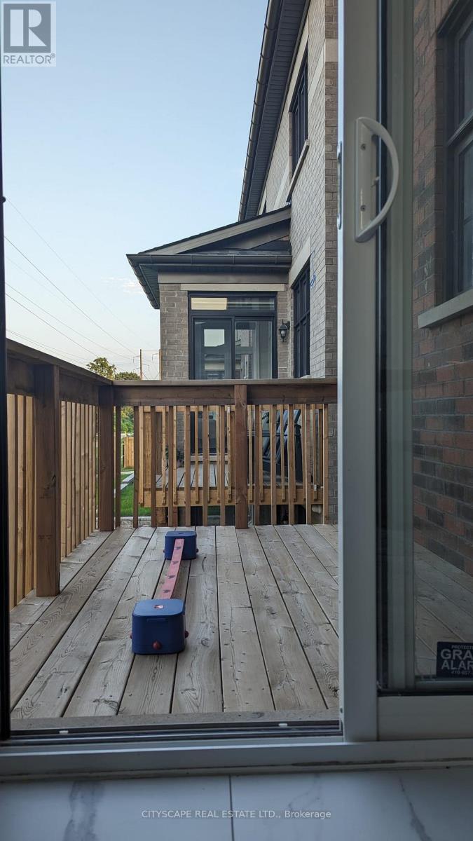 2405 Irene Crescent, Oakville, Ontario  L6M 5M2 - Photo 13 - W12000352