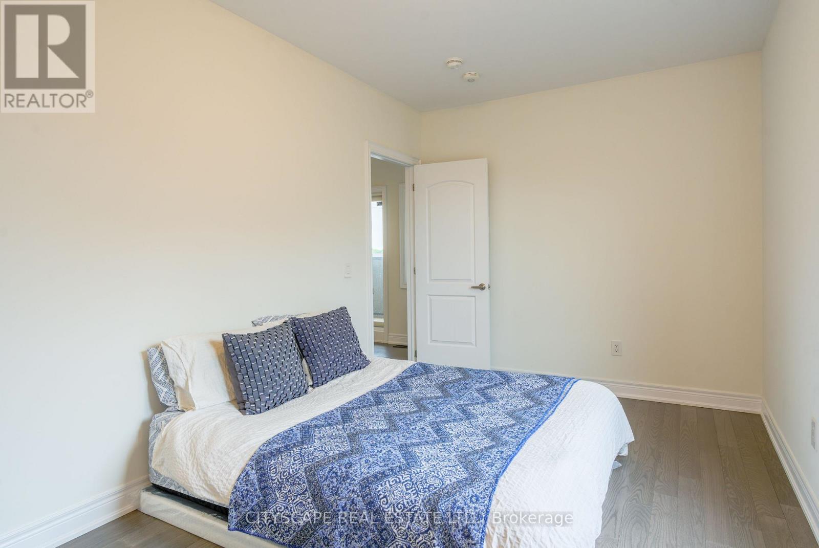2405 Irene Crescent, Oakville, Ontario  L6M 5M2 - Photo 25 - W12000352