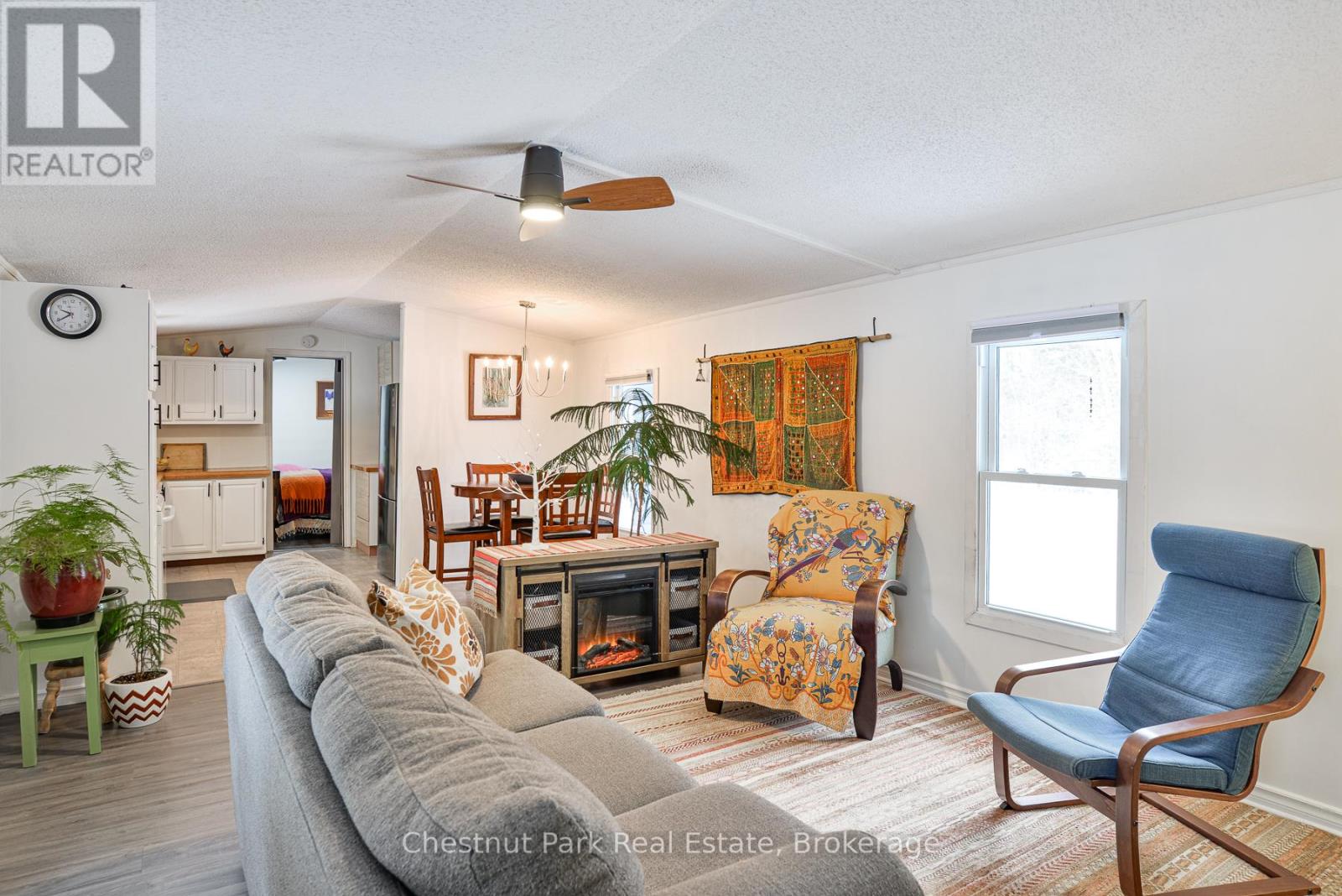 2 Fox Run Lane, Huntsville, Ontario  P1H 1E3 - Photo 5 - X12001076