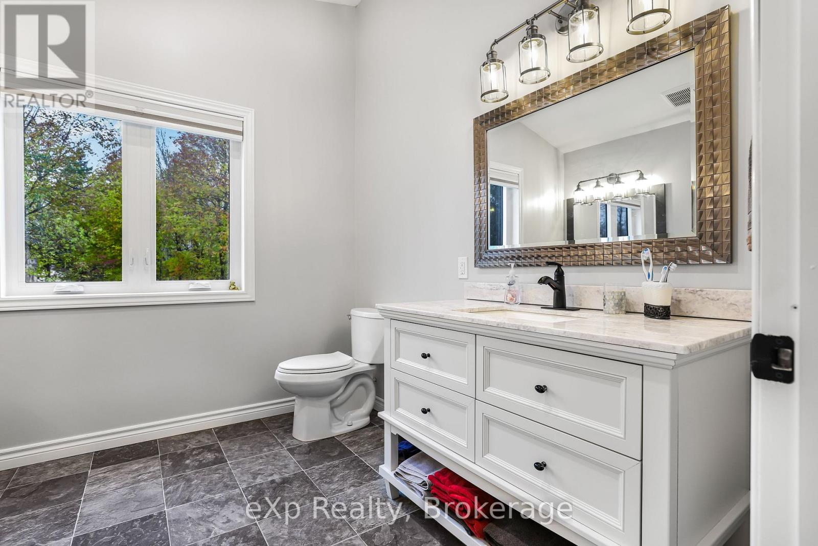 135 Confederation Drive, Chatsworth, Ontario  N0H 1R0 - Photo 24 - X12001078